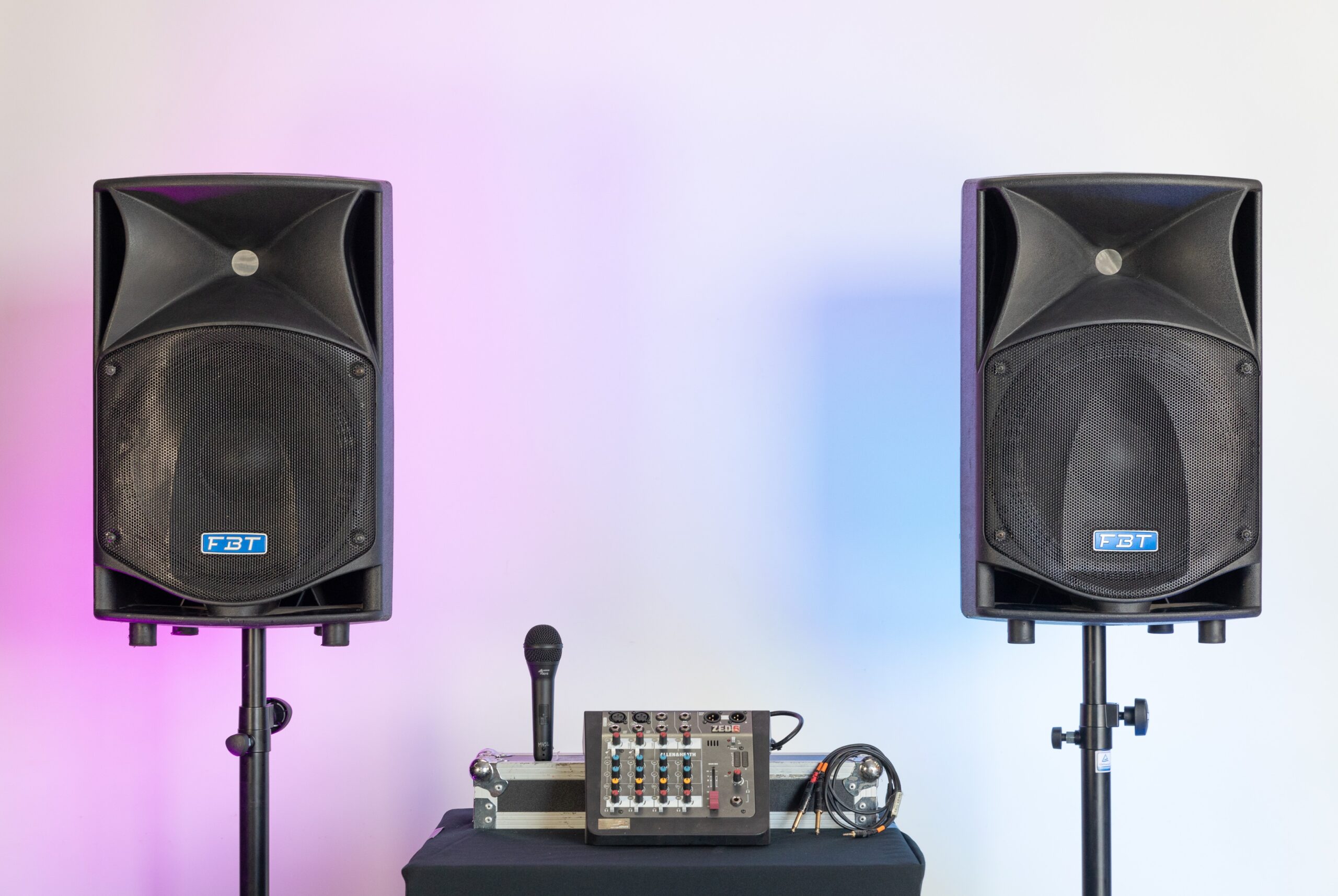 #1 – Turn up the Beats - 1800 Watt Speaker Package - Image 2