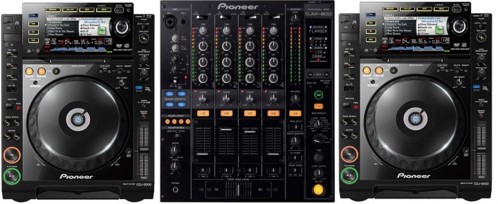 #4 – Mix it DJ!