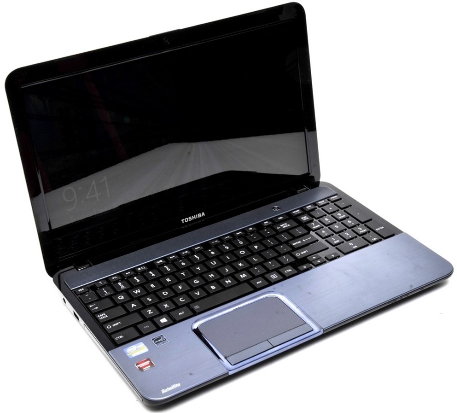 TOSHIBA SATELLITE L850 Laptop